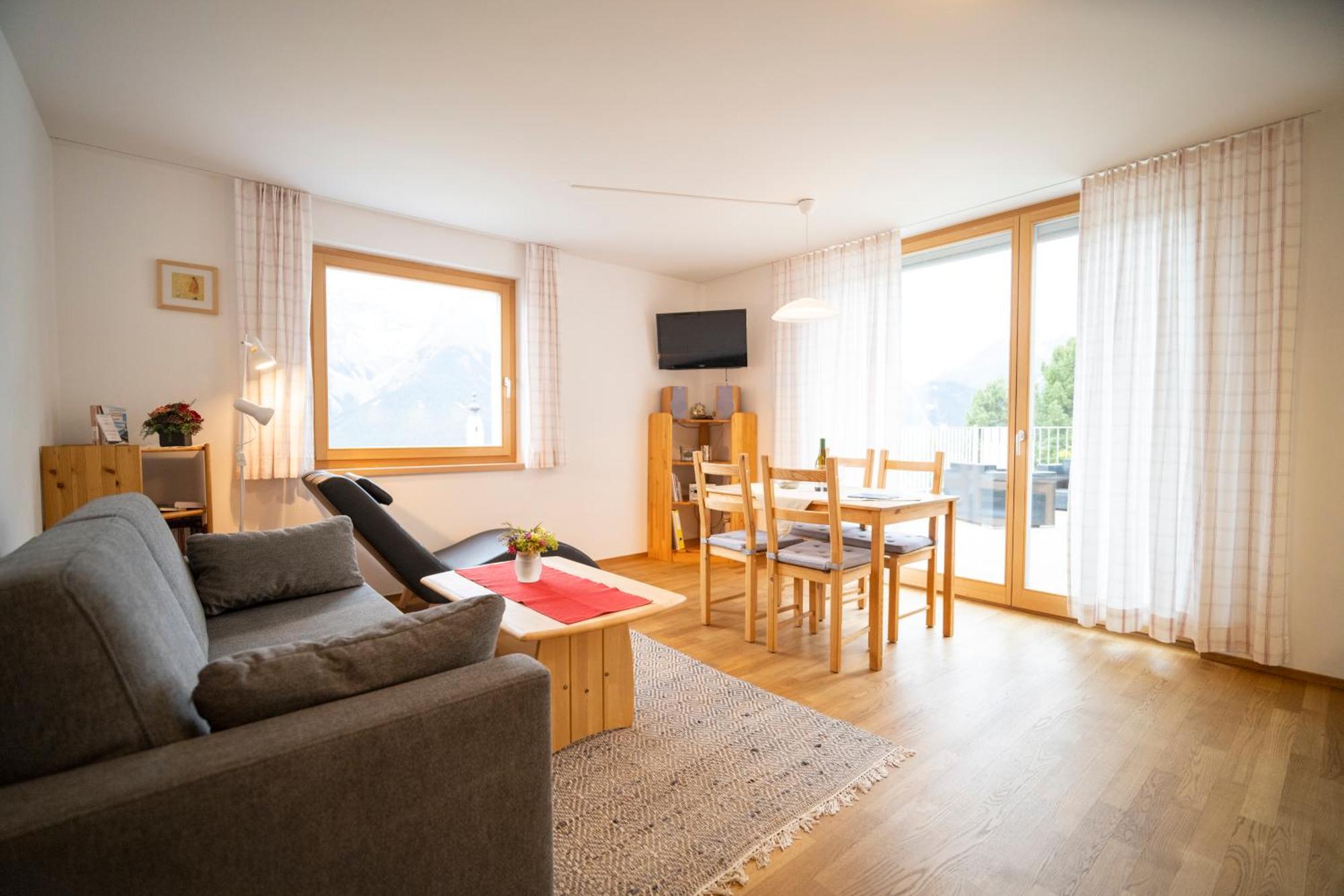 Fionas 256 Apartment เฟอทาน ภายนอก รูปภาพ